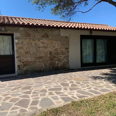 Liscia Country Relais Luras