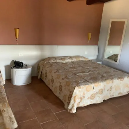 Liscia Country Relais Hotel Luras