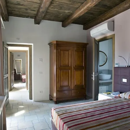 Liscia Country Relais Hotel Luras