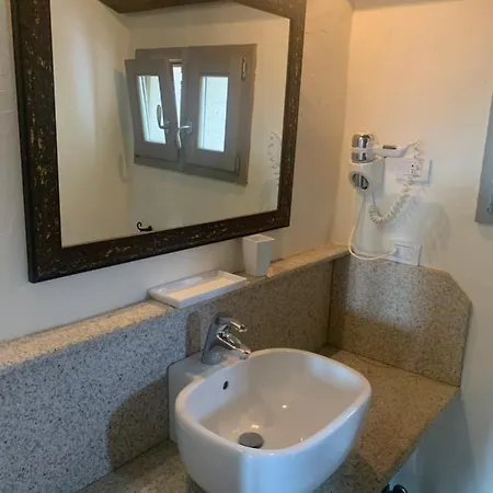 Liscia Country Relais 4* Luras